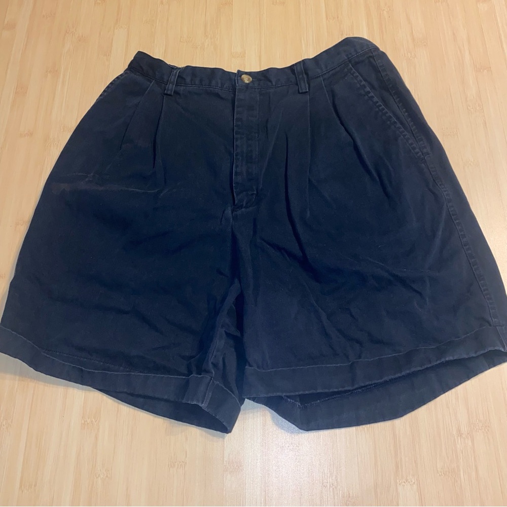 Eddie Bauer Classic Fit Shorts Women Size 14 Navy Blue Cuffed